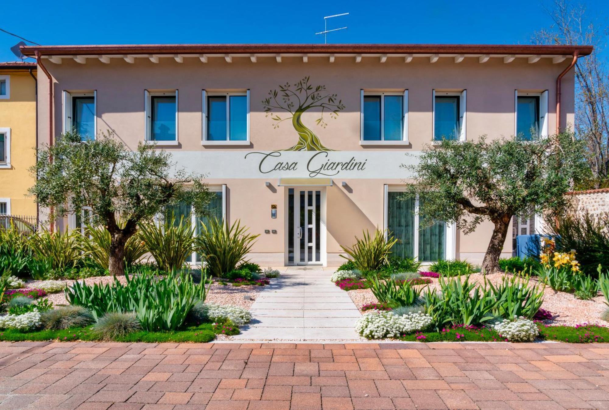 Konukevi Casa Giardini